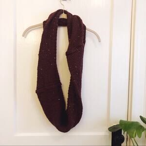 H&M Red Sparkle Infinity Circle Scarf